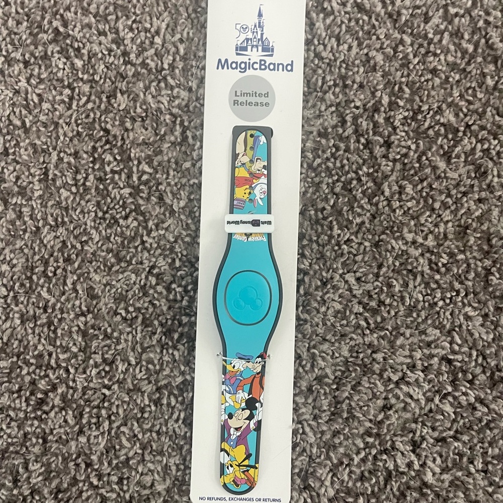 Disney world 50th anniversary magicband